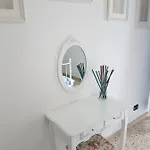 Gallery Art - Sea View 住宿加早餐酒店 4*