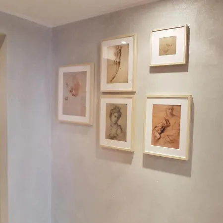 Gallery Art - Sea View Couette-café 4*
