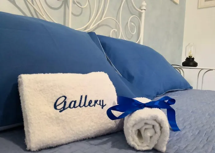 Nocleg ze śniadaniem Gallery Art - Sea View Monopoli