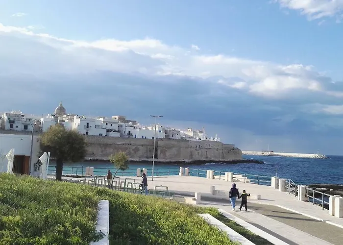 Gallery Art - Sea View