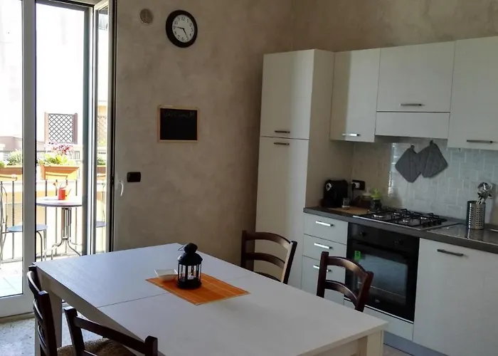 Gallery Art - Sea View Nocleg ze śniadaniem Monopoli